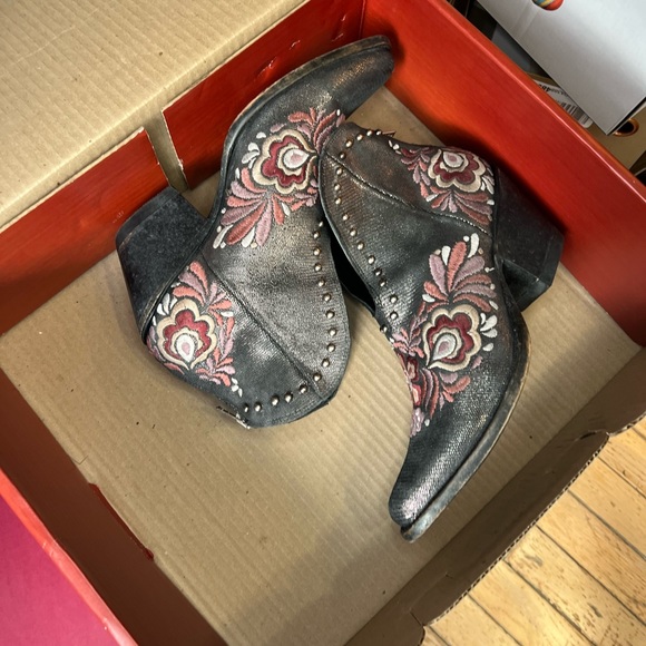 Old Gringo Janely 6” Black Floral Studded Western Cowboy Boots Booties - Picture 11 of 13